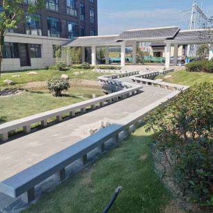 长春 芝麻灰小区坐凳&栏杆安装效果