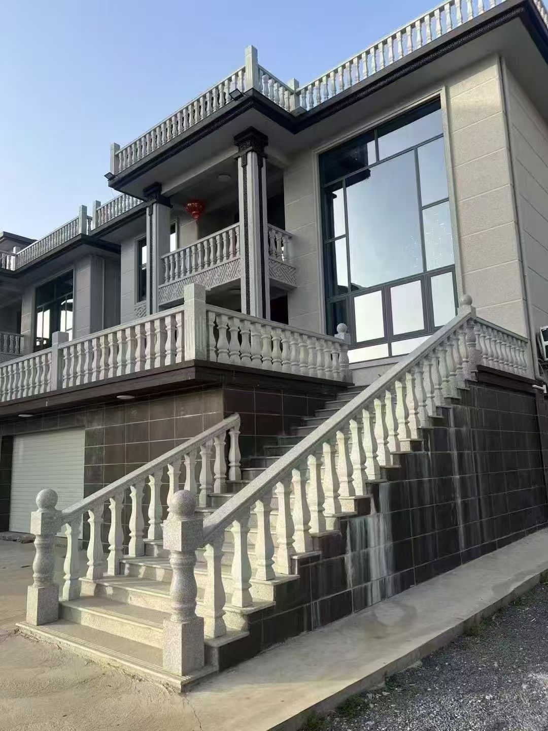 长春 芝麻白别墅阳台栏杆，楼梯栏杆