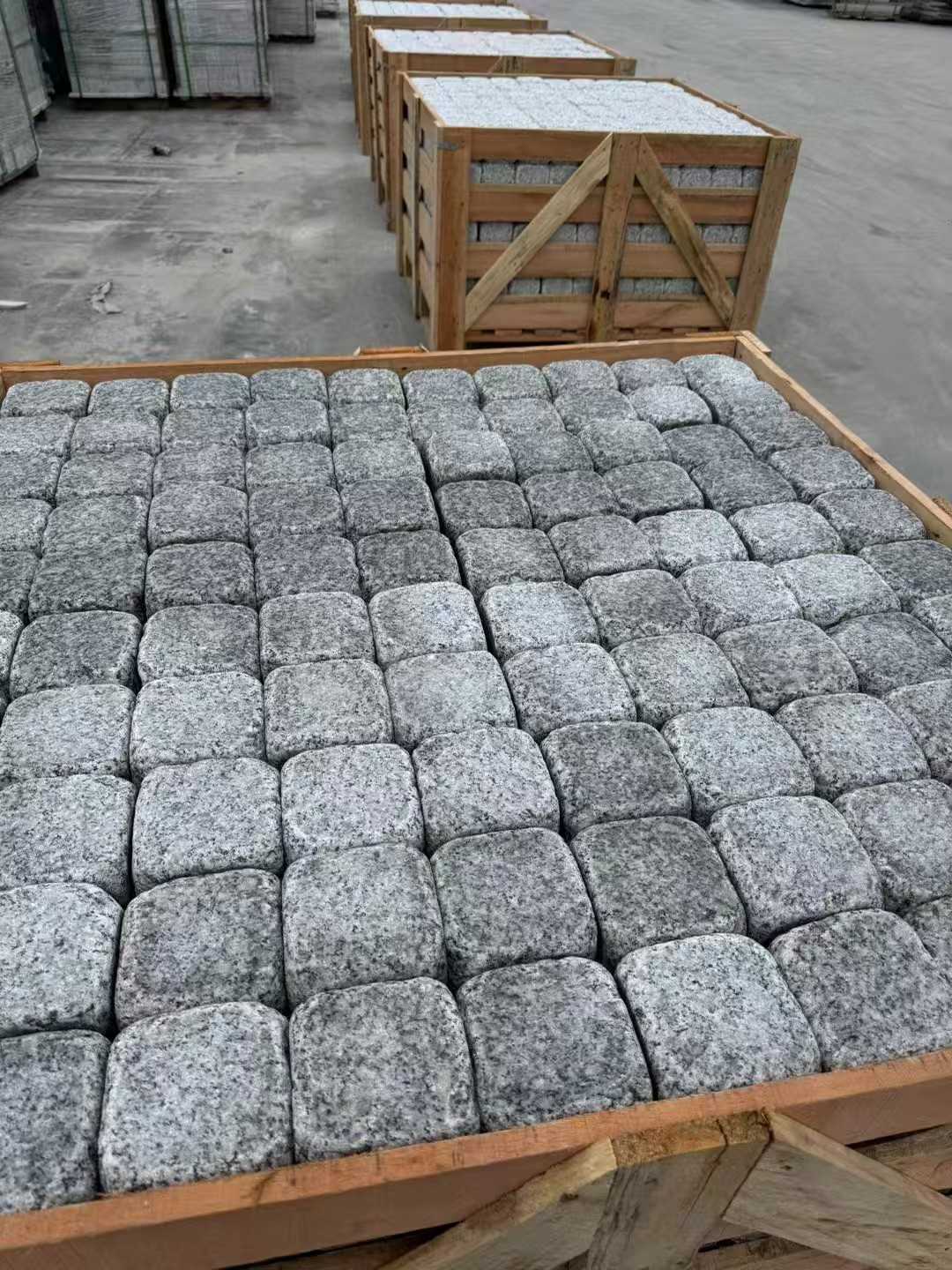 长春 园林景观滚石