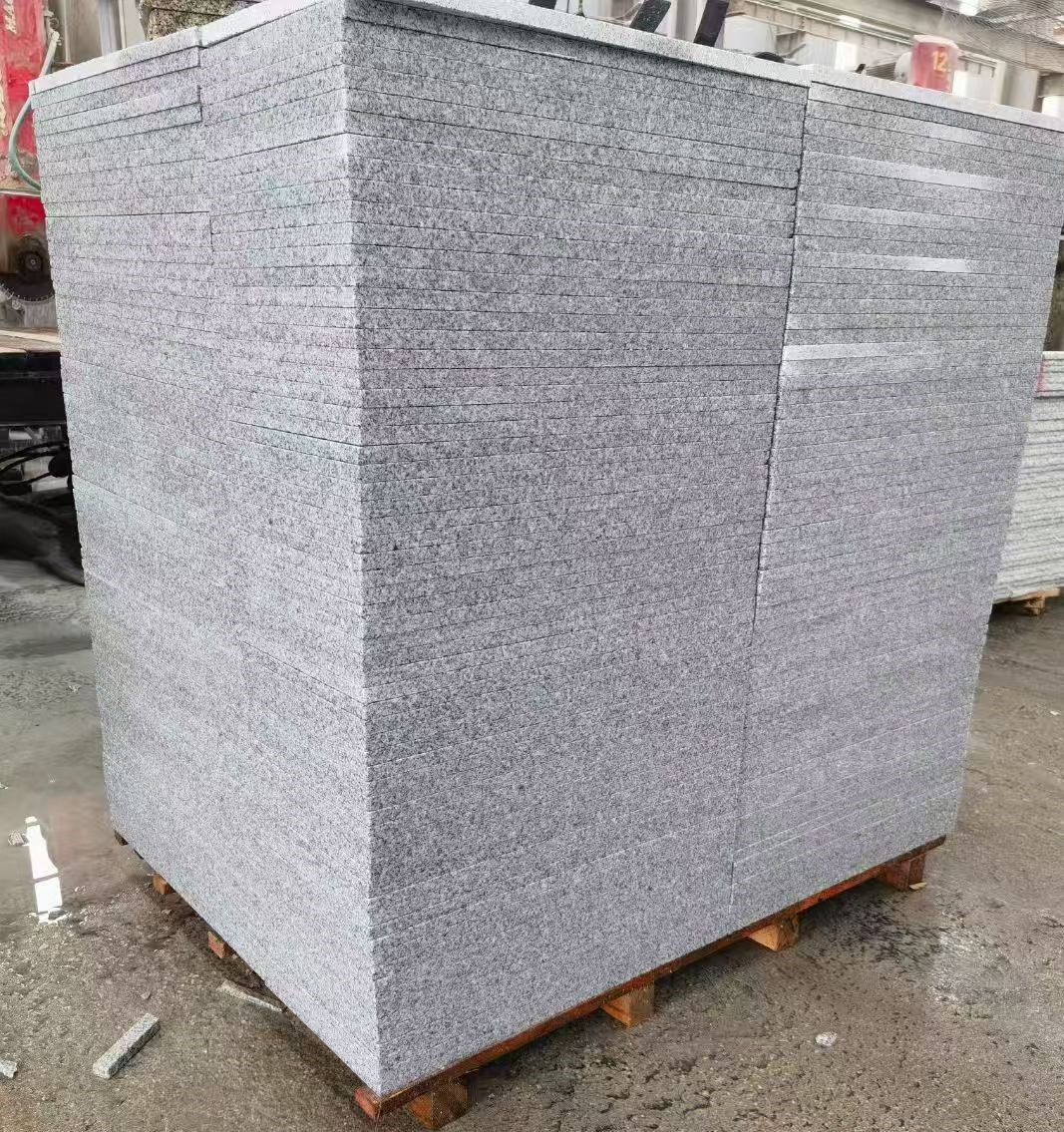 长春 火烧面地铺石，街道广场园林市政工程板，1.8~5.0厚均有现货