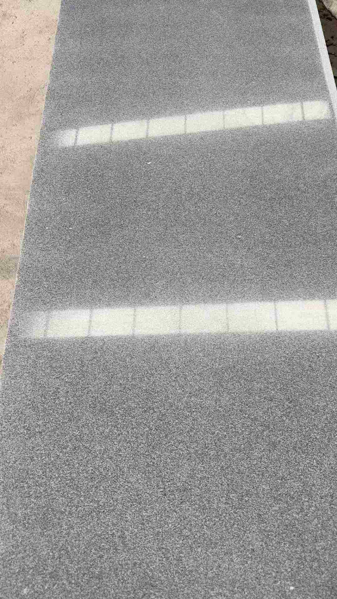 长春 芝麻灰光面