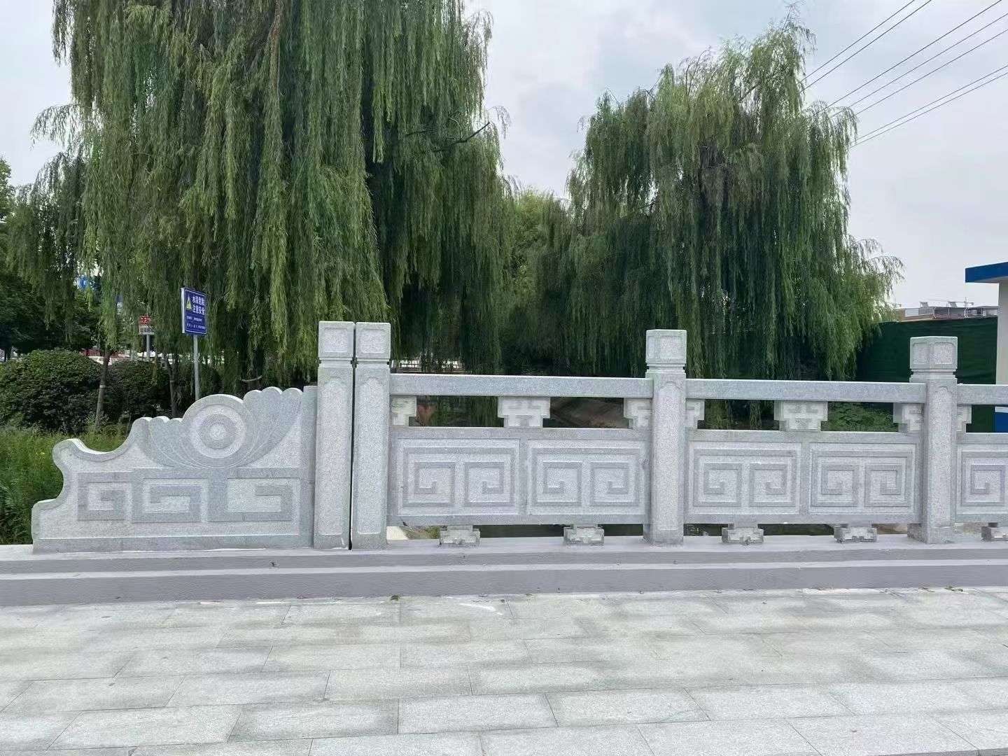 长春 芝麻灰桥栏杆、河道栏杆安装效果