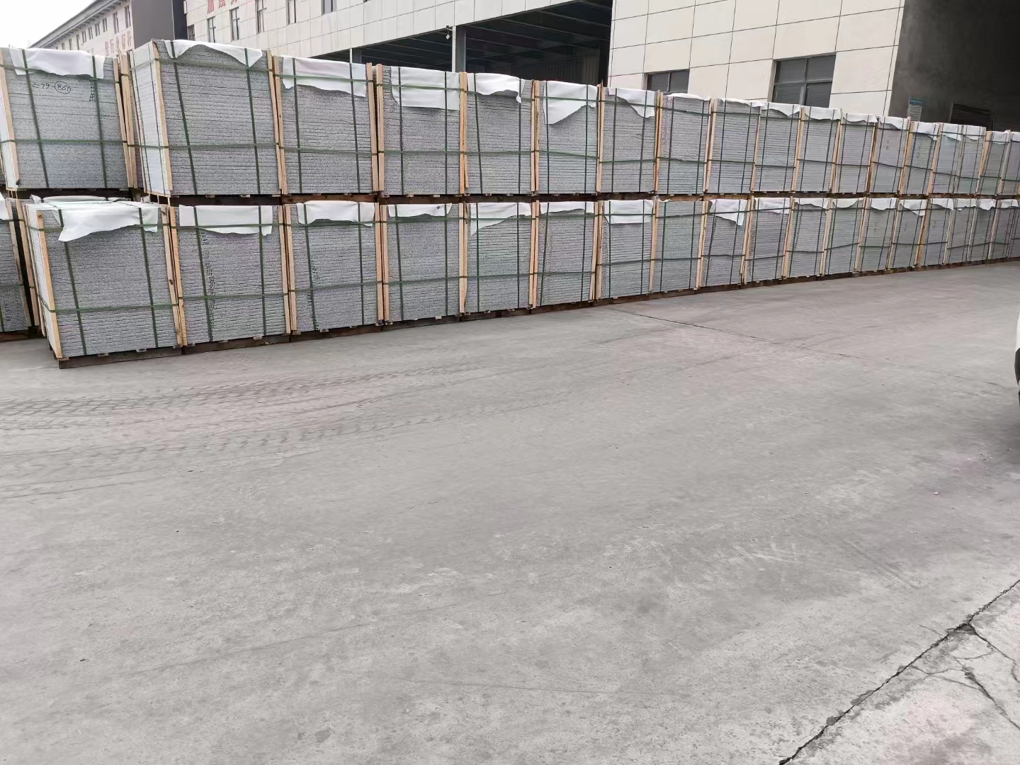 长春 芝麻白花岗石